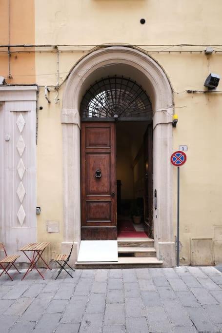 Lussuoso Appartamento Nel Cuore Del Centro Storico Болонья Екстер'єр фото